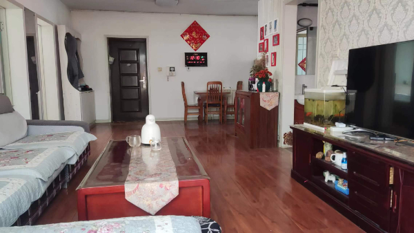 岸芷汀兰小区吉房出租